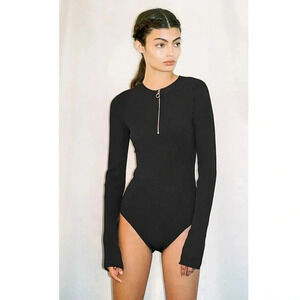 PARI DESAI TIFF SWEATER BODYSUIT BLACK RIBBED LONG SLEEVE O ZIPPER STRETCHY S